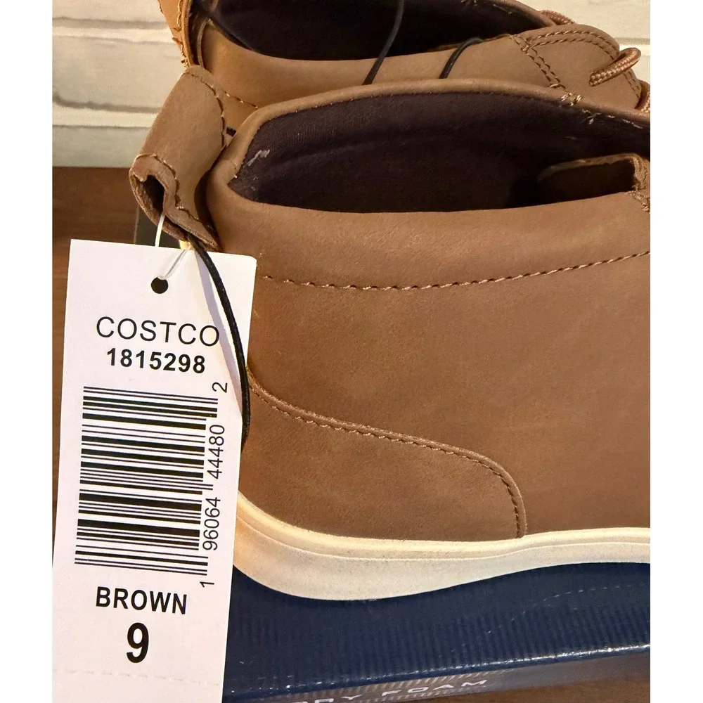 NWT IZOD Palmer Mens Brown Chukka Boots Memory Foam Sneaker Boots 9M Preppy Fall